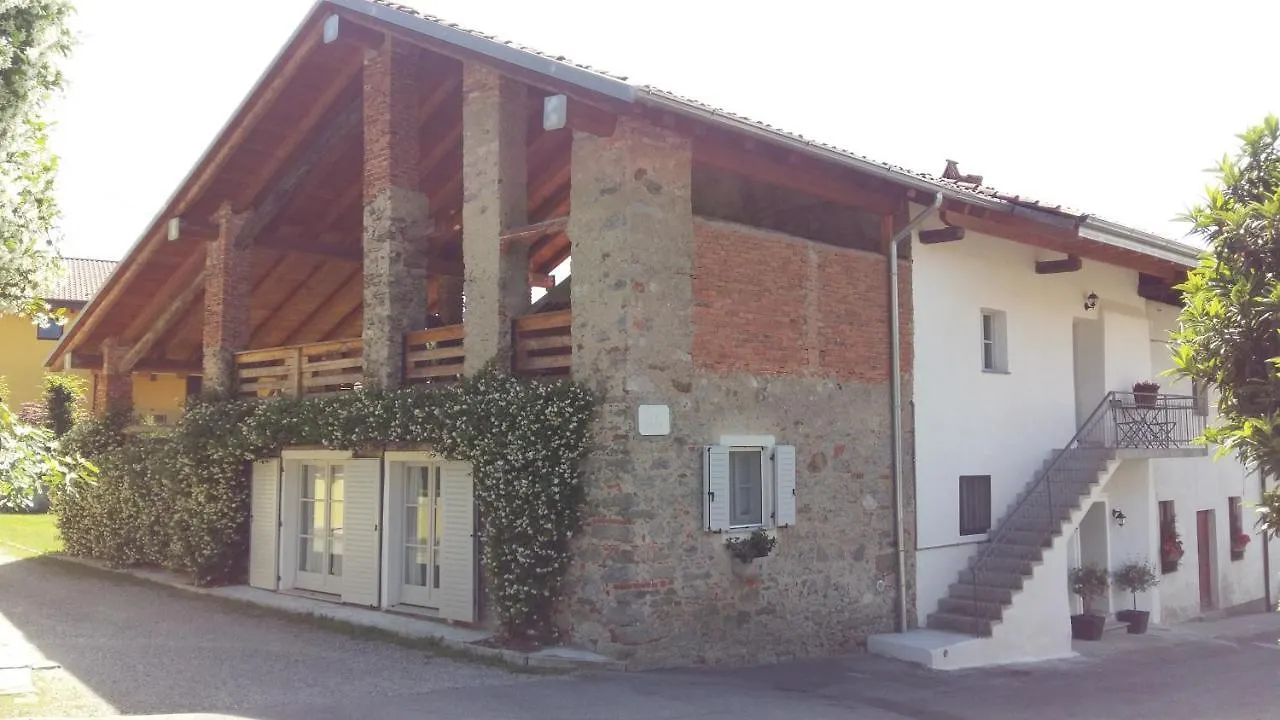 A Casa Di Sophi Lago Maggiore Private Outdoor Sauna Apartment Angera 0*,  Italy